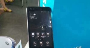 Samsung W2018 leaked flip